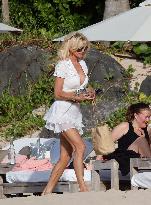 Victoria Silvstedt Enjoying The Sun In St Barths