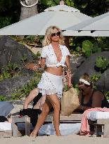 Victoria Silvstedt Enjoying The Sun In St Barths