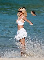 Victoria Silvstedt Enjoying The Sun In St Barths