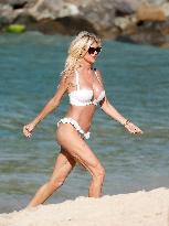 Victoria Silvstedt Enjoying The Sun In St Barths