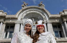 Russian Parade Of Ded Moroz And Snegurachkas On Christmas Eve In Mexico