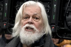 Paul Watson Celebrates Freedom With Supporters - Paris