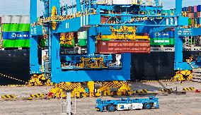 Shandong Port Qingdao Port Fully Automated Wharf