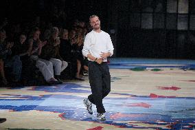 MFW - Bottega Veneta Runway