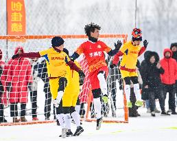 (SP)CHINA-JILIN-FOOTBALL-SNOWFIELD-VILLAGE SUPER LEAGUE-FRIENDLY MATCH