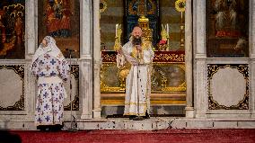 Syrian Christians At Marmieh Church - Damascus