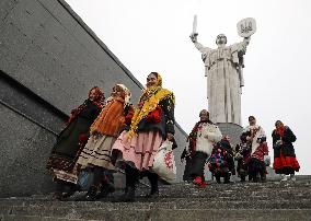 Carollers in Kyiv