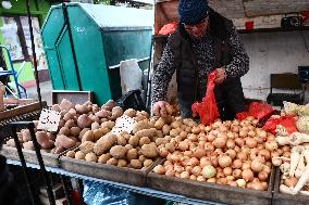 Daily Life And Economy In Krakow Before Christmas