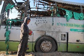 Israeli Army Attacked A Bus Sheltering Displaced Palestinians In Khan Yunis