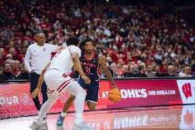 Wisconsin Badgers Vs. Detroit Mercy Titans