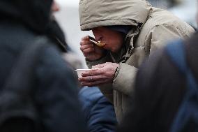 28 Christmas Eve For The Homeless And Needy In Krakow