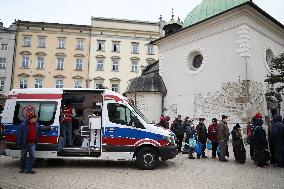 28 Christmas Eve For The Homeless And Needy In Krakow