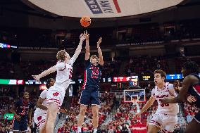 Wisconsin Badgers Vs. Detroit Mercy Titans