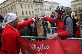 28 Christmas Eve For The Homeless And Needy In Krakow