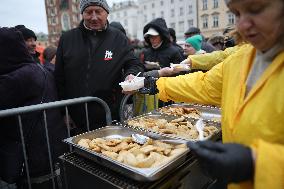 28 Christmas Eve For The Homeless And Needy In Krakow