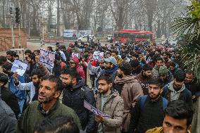 Protest Against The Reservation Policy In Srinagar