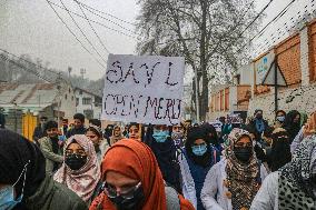 Protest Against The Reservation Policy In Srinagar