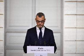 France Unveils New Government - Paris