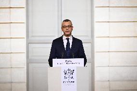 France Unveils New Government - Paris