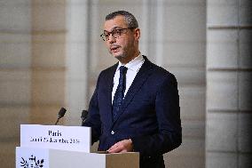 France Unveils New Government - Paris