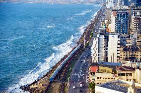 Coastal Railway Line In Colombo - Sri Lanka