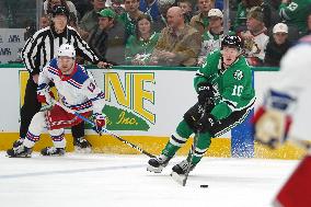 Dallas Stars V New York Rangers - NHL