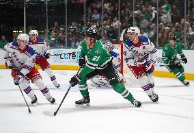 Dallas Stars V New York Rangers - NHL