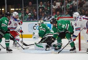 Dallas Stars V New York Rangers - NHL