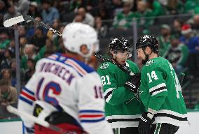 Dallas Stars V New York Rangers - NHL