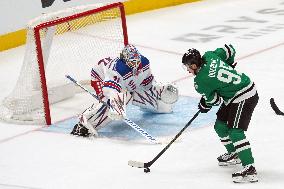 Dallas Stars V New York Rangers - NHL