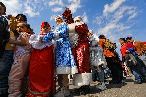 Russian Christmas Parade In Mexico City