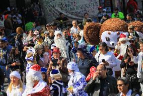 Russian Christmas Parade In Mexico City