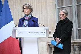 Handover Ceremony At The Education Ministry - Paris