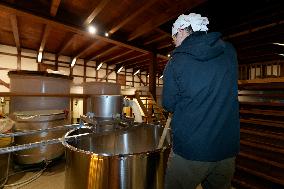 Sake Making At Jozan Brewery In Fukui - Japan