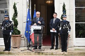 Handover Ceremony At Ministry of Overseas Territories - Paris