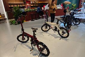 A High-end Electric Bicycle Store in Shanghai