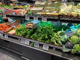 Plastic-Free Produce Section In Strasbourg Supermarket