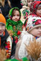 Christmas didukh installed in Kyiv