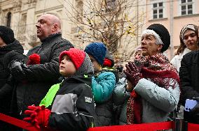 Christmas didukh installed in Kyiv