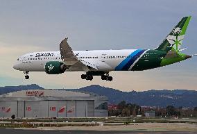 Saudia Boeing 787 2024 National Day Livery Landing in Barcelona