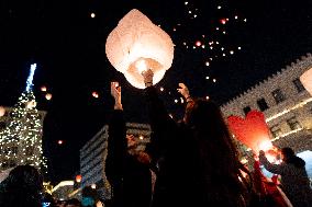 Christmas Eve With The 'Night Of Wishes' In Athens