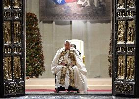 Pope Francis Opens Holy Door To Launch Jubilee 2025 - Vatican