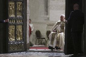 Pope Francis Opens Holy Door To Launch Jubilee 2025 - Vatican