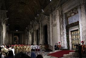 Pope Francis Opens Holy Door To Launch Jubilee 2025 - Vatican