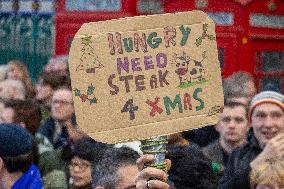 Smithfield Meat Market Christmas Eve Auction - London