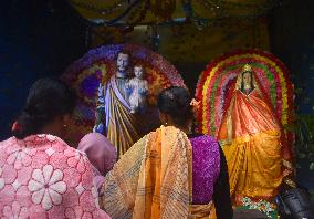 Christmas Celebration On The Outskirts Of Kolkata, India