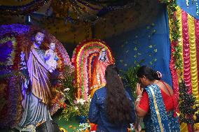 Christmas Celebration On The Outskirts Of Kolkata, India