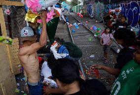 Migrants Spend Christmas Stranded In Mexico City