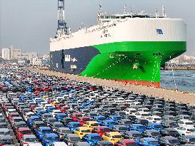 World's Largest LNG-powered Vehicle Carrier ANJI PRESTIGE