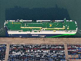 World's Largest LNG-powered Vehicle Carrier ANJI PRESTIGE